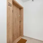 Stylowe 100 M Od Plazy Z Parkingiem I Balkonem By Renters