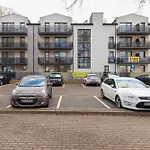 Stylowe 100 M Od Plazy Z Parkingiem I Balkonem By Renters Lejlighed *