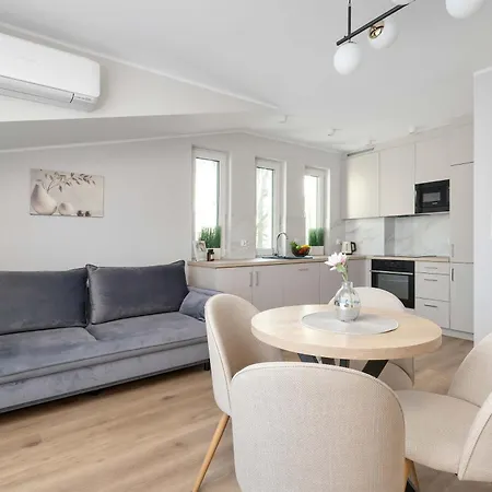 Apartmán Stylowe 100 M Od Plazy Z Parkingiem I Balkonem By Renters *