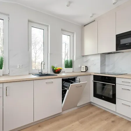 Stylowe 100 M Od Plazy Z Parkingiem I Balkonem By Renters Apartmán *