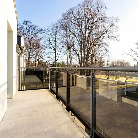 Stylowe 100 M Od Plazy Z Parkingiem I Balkonem By Renters * Puck