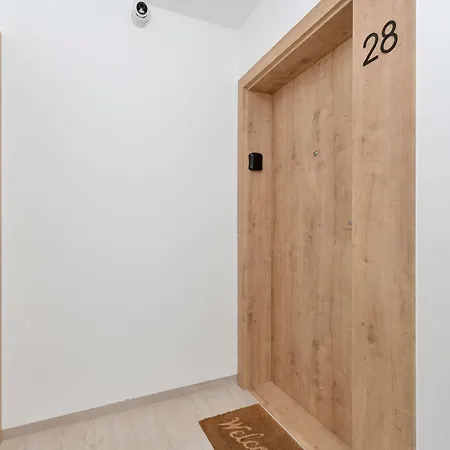 Stylowe 100 M Od Plazy Z Parkingiem I Balkonem By Renters * Puck