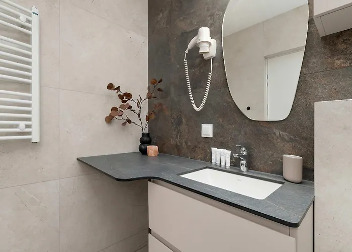 Stylowe 100 M Od Plazy Z Parkingiem I Balkonem By Renters Apartment