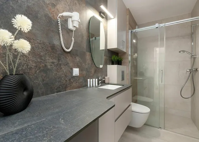 Stylowe 100 M Od Plazy Z Parkingiem I Balkonem By Renters Apartment