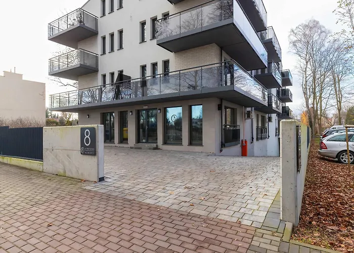 Stylowe 100 M Od Plazy Z Parkingiem I Balkonem By Renters Puck